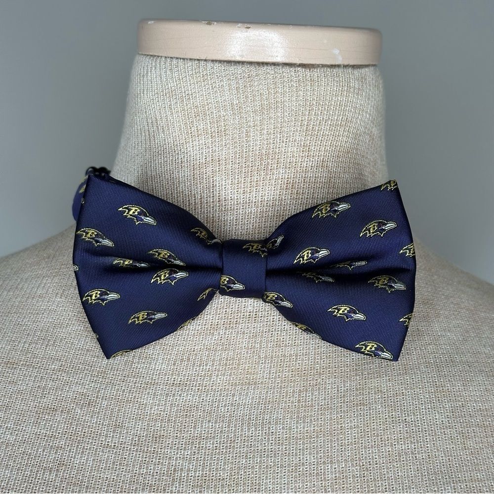 NFL Men's Baltimore Ravens Bow Tie One Size Fits All